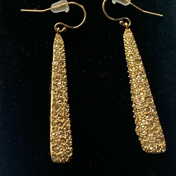 ALEXIS BITTAR • Vintage Miss Havisham Modern Sculpted Crystal Encrusted Earrings - Picture 6 of 8